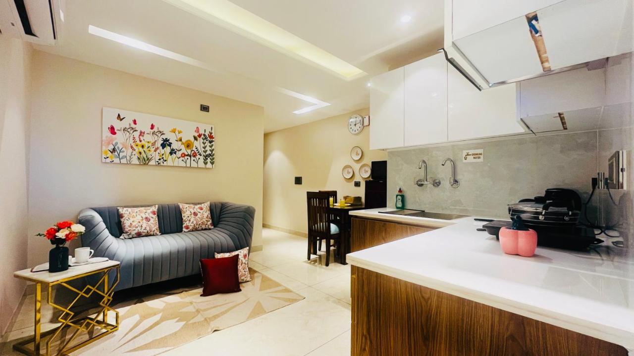Zen Suites Gurgaon - Luxe Stays Collection Exteriér fotografie
